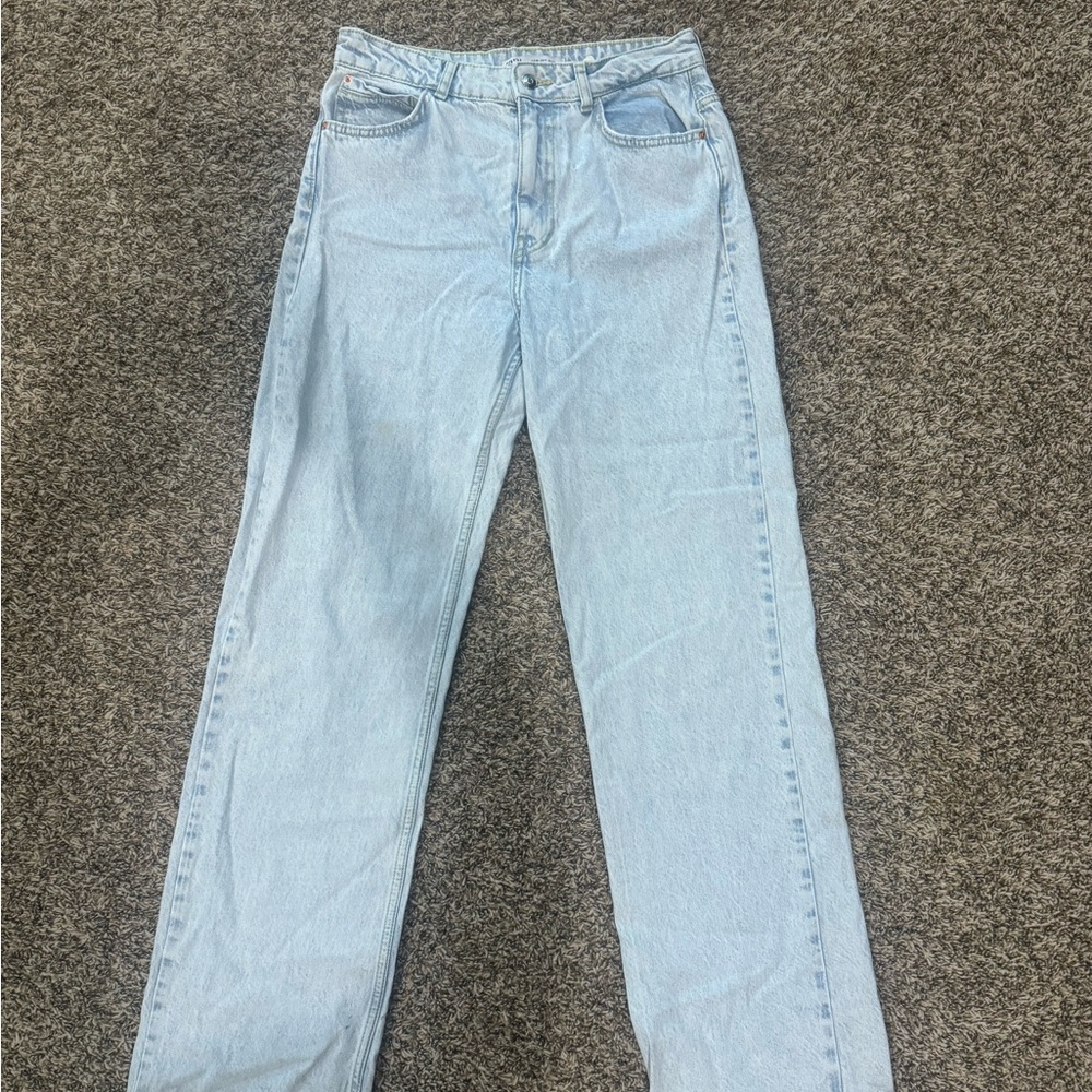ZARA Light Wash Women's High Rise Jeans